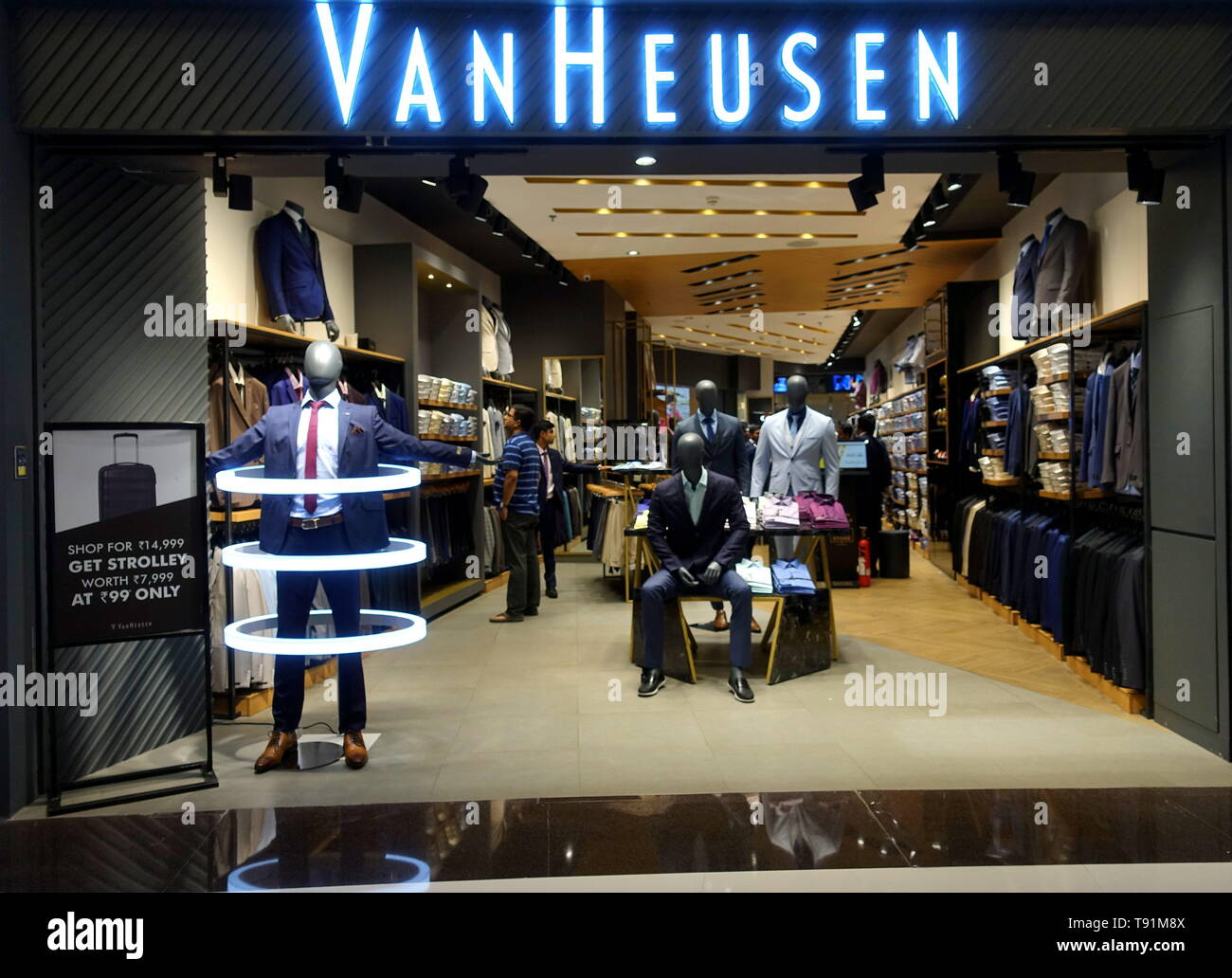 van heusen cp store
