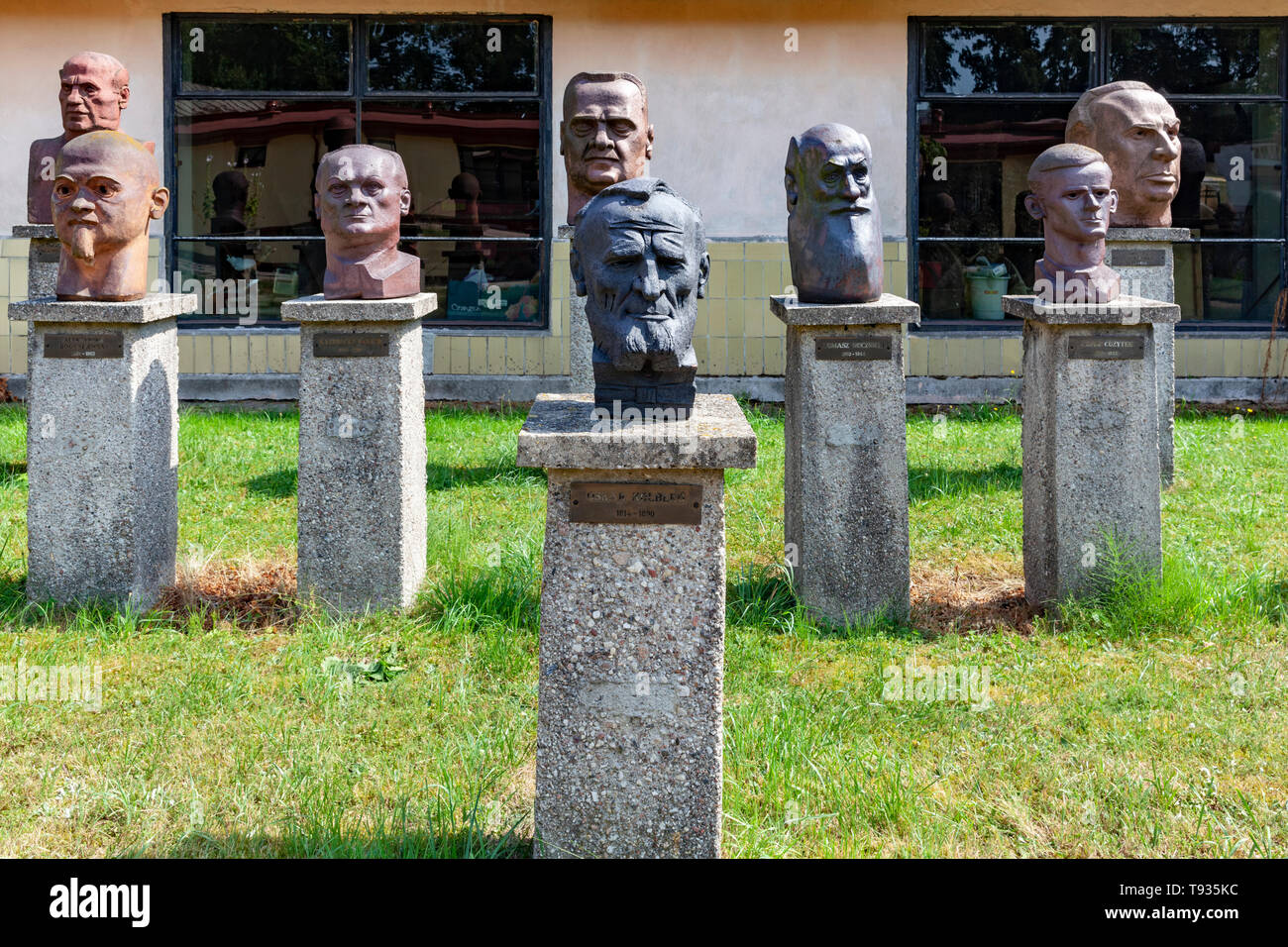 Ciechanowiec Open-air Museum, Galerie Porträt Skulpturen, Polen, Europa Stockfoto