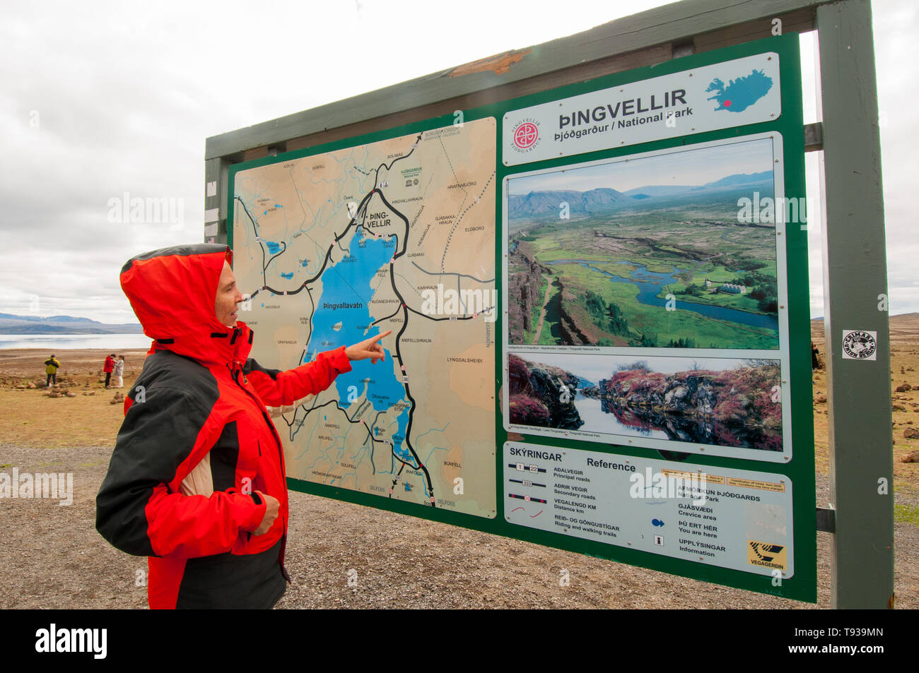 Touristen an den Nationalpark Thingvellir, Island Stockfoto