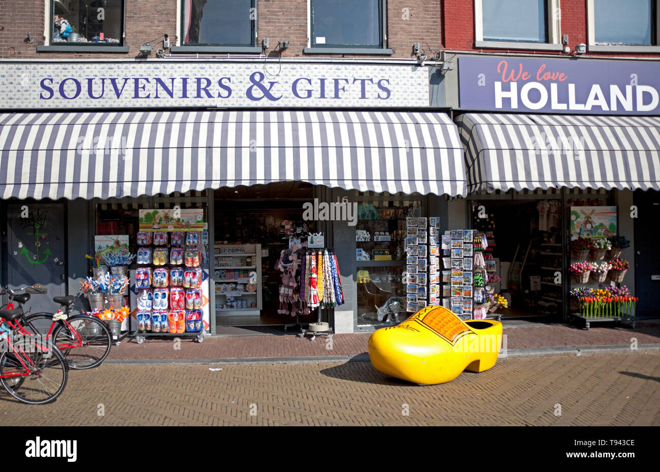 Souvenir Shop, Delft, Holland, Niederlande, Europa Stockfoto