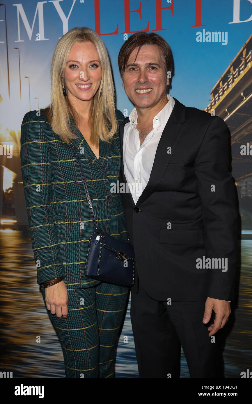 Mai 16, 2019 - Sydney, NSW, Australien - SALLY BOWREY und ALEX LYKOS Teilnahme an der australischen Premiere für mich & meine linke Gehirnhälfte im Ritz Kino Randwick am 16. Mai 2019 in Sydney, Australien (Credit Bild: © Christopher Khoury/australische Presseagentur über ZUMA Draht) Stockfoto