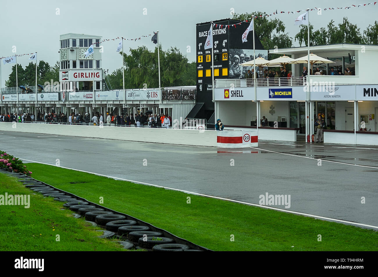 Der Grube, an einem regnerischen Tag, in Goodwood Revival 2017 Stockfoto