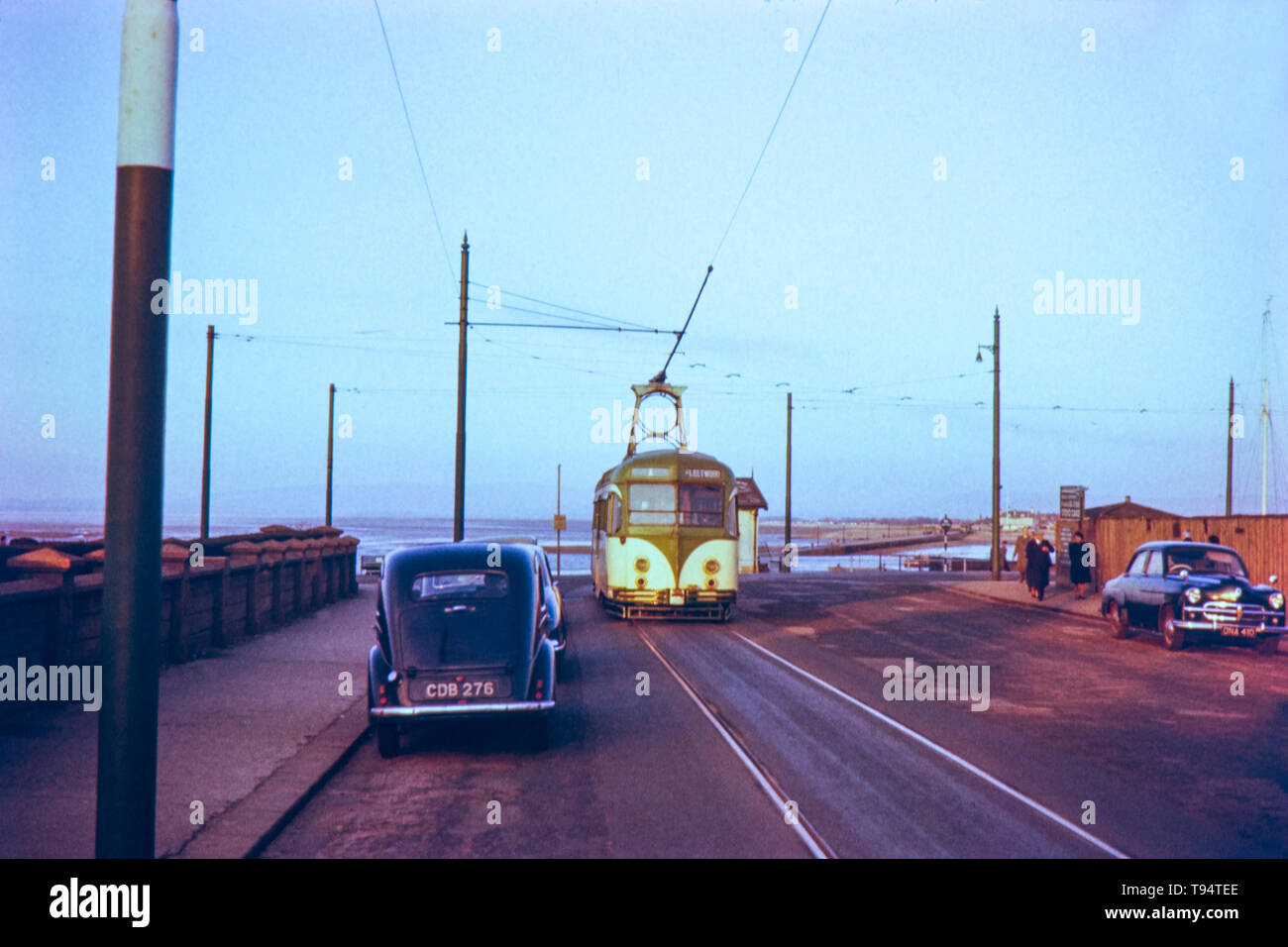 Single Deck Blackpool Tram auf dem Weg nach Fleetwood. Bild, März 1956. Stockfoto