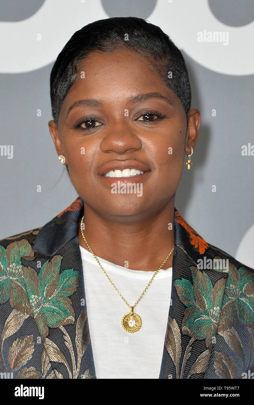 Bre Z bei der Ankunft für die CW-Netz 2019 New York Upfront, New York City, New York, NY 16. Mai 2019. Foto: Kristin Callahan/Everett Collection Stockfoto