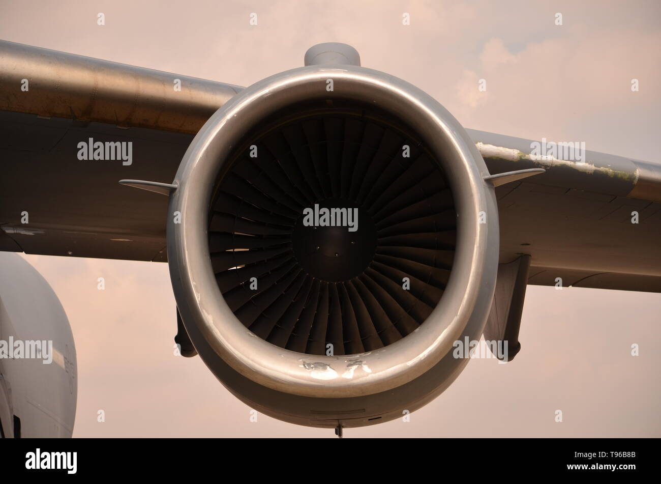 Boeing C-17 Globe-master Jet Engine, militärische Transportflugzeuge. Stockfoto