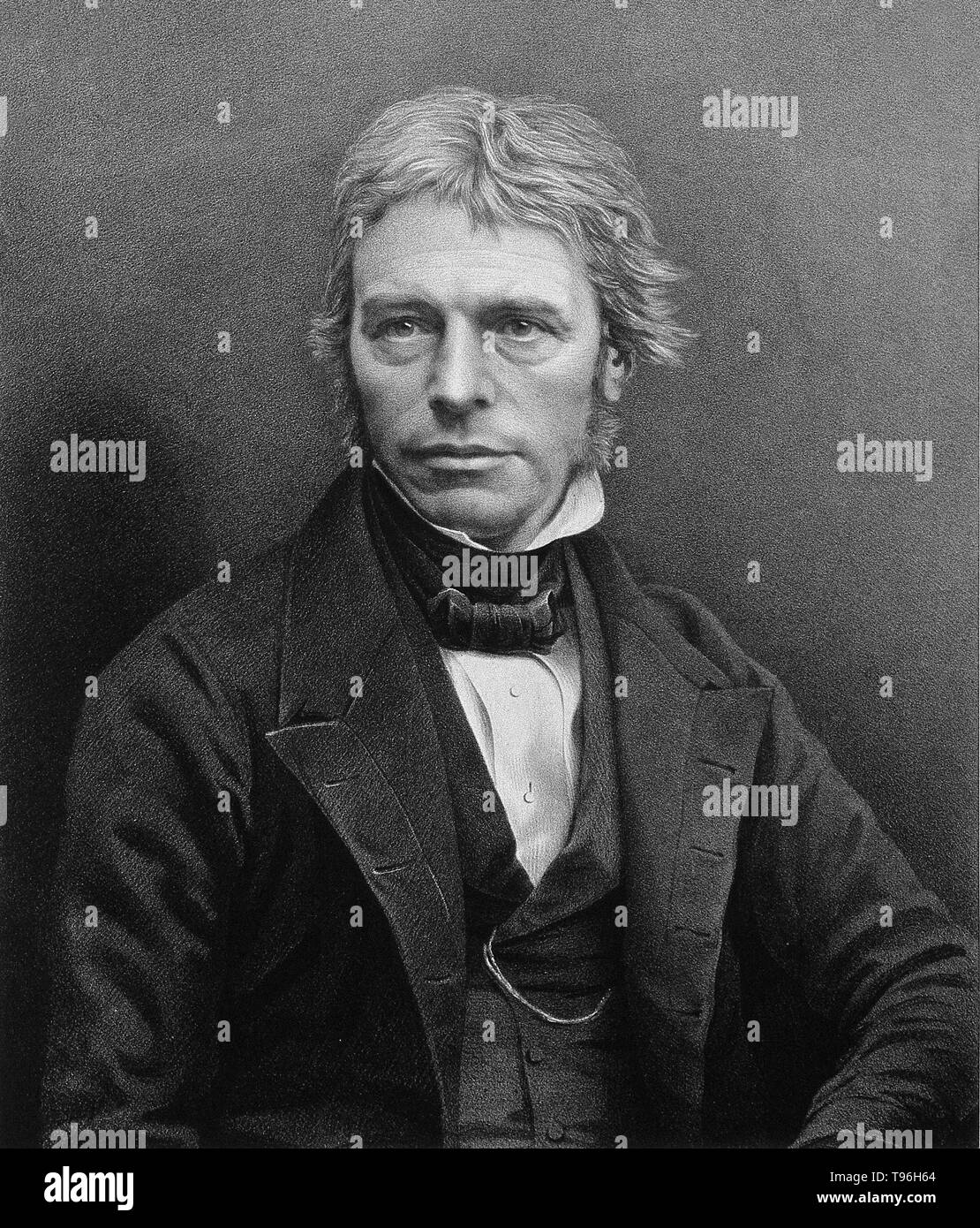 Michael Faraday (September 22, 1791 - 25. August 1867) war ein englischer Chemiker und Physiker, der auf die Felder des Elektromagnetismus und der Elektrochemie beigetragen. Faraday mit Elektrizität und Magnetismus experimentiert und schlägt vor, dass Magnetismus wurde ein Rundschreiben. Er auch für die Entdeckung der magnetischen optische Drehung bekannt ist, elektromagnetische Induktion, die Erfindung des Dynamos, die Perfektionierung der Bunsenbrenner, und der Formulierung der zweite Gesetz der Elektrolyse. Autor von ''chemische Manipulation'', Faraday selbst ausgebildet und auf die Felder des Elektromagnetismus und der Elektrochemie trugen nach einem apprent Stockfoto