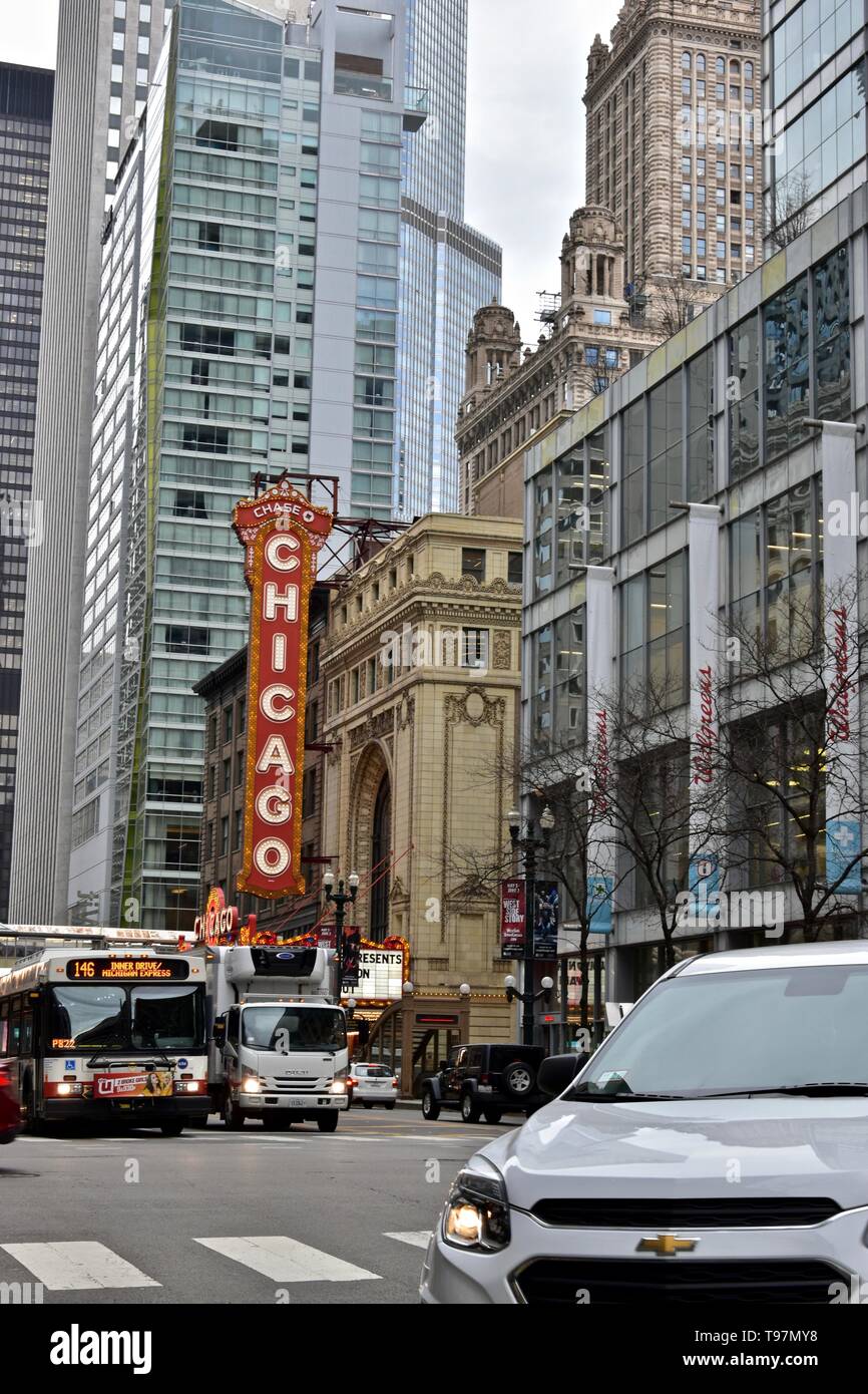 Die ikonischen Chicago Theater in der North State Street, Chicago, Illinois, USA Stockfoto