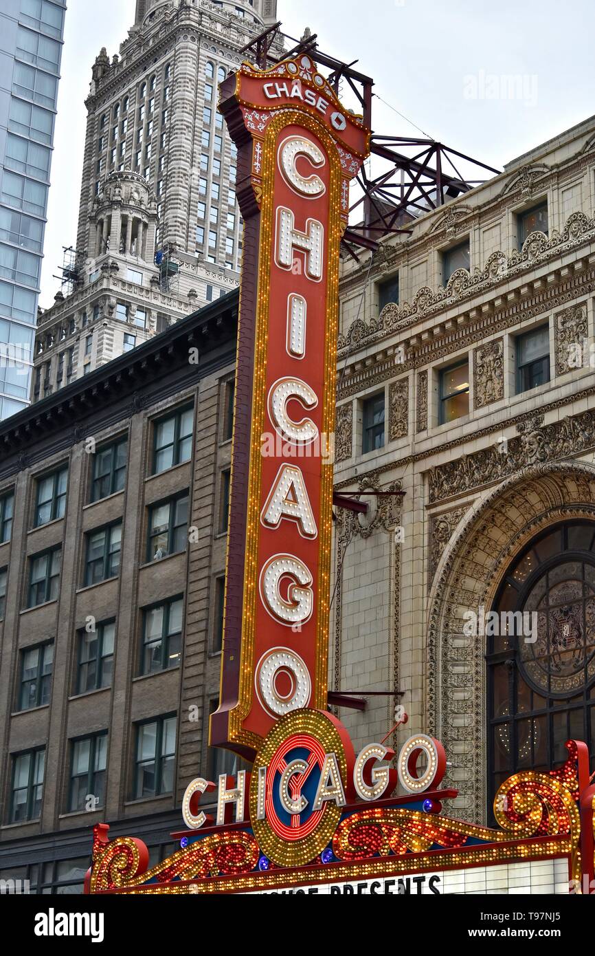 Die ikonischen Chicago Theater in der North State Street, Chicago, Illinois, USA Stockfoto