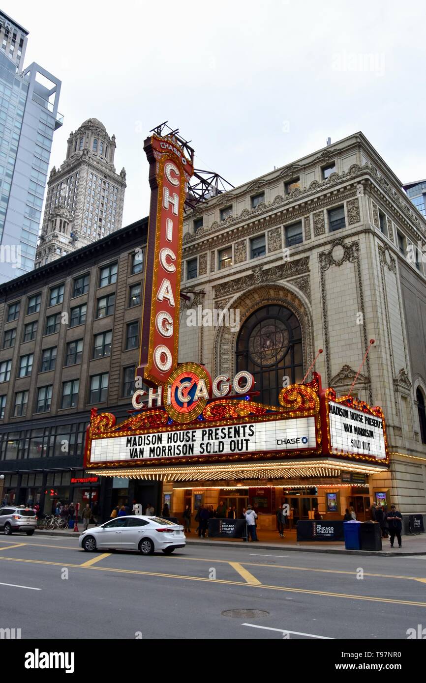 Die ikonischen Chicago Theater in der North State Street, Chicago, Illinois, USA Stockfoto