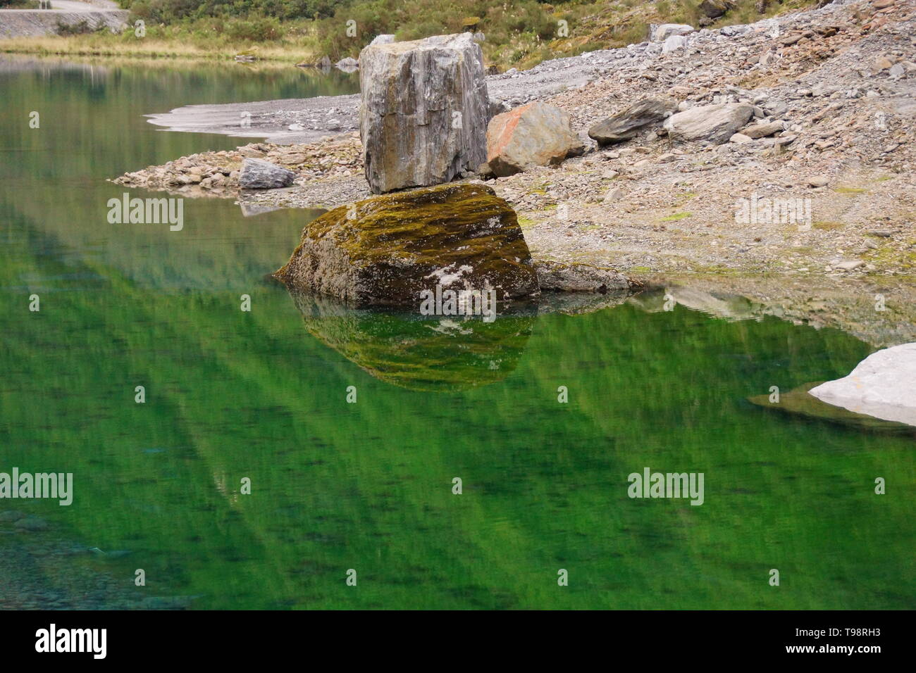 Grünes Wasser von Neuseeland Eisfelder Stockfoto