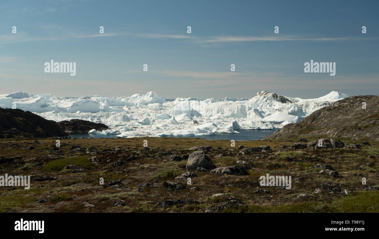 Eisberge in der Diskobucht auf Mittsommer, Grönland Stockfoto