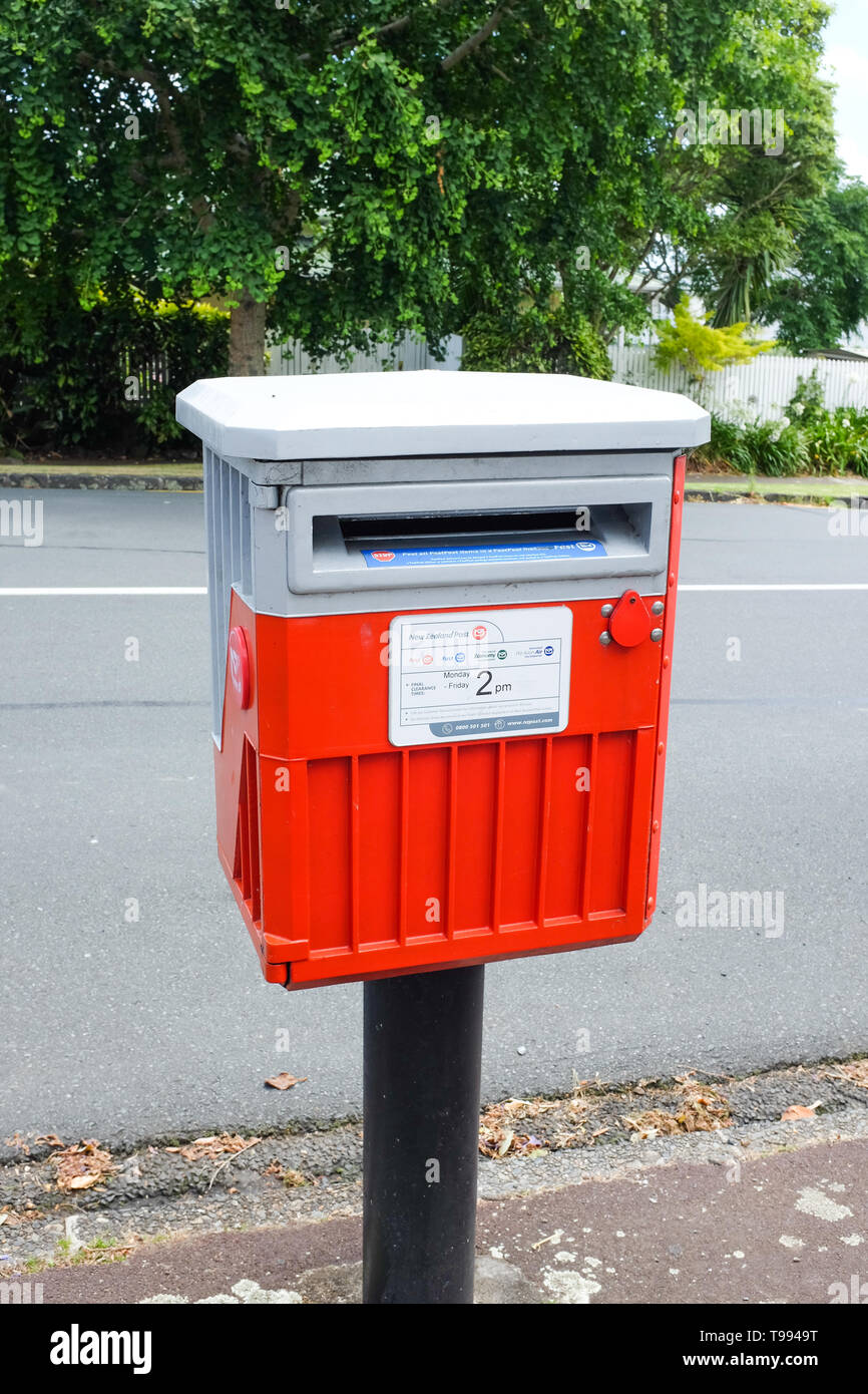 Ein Briefkasten in Neuseeland Stockfotografie - Alamy