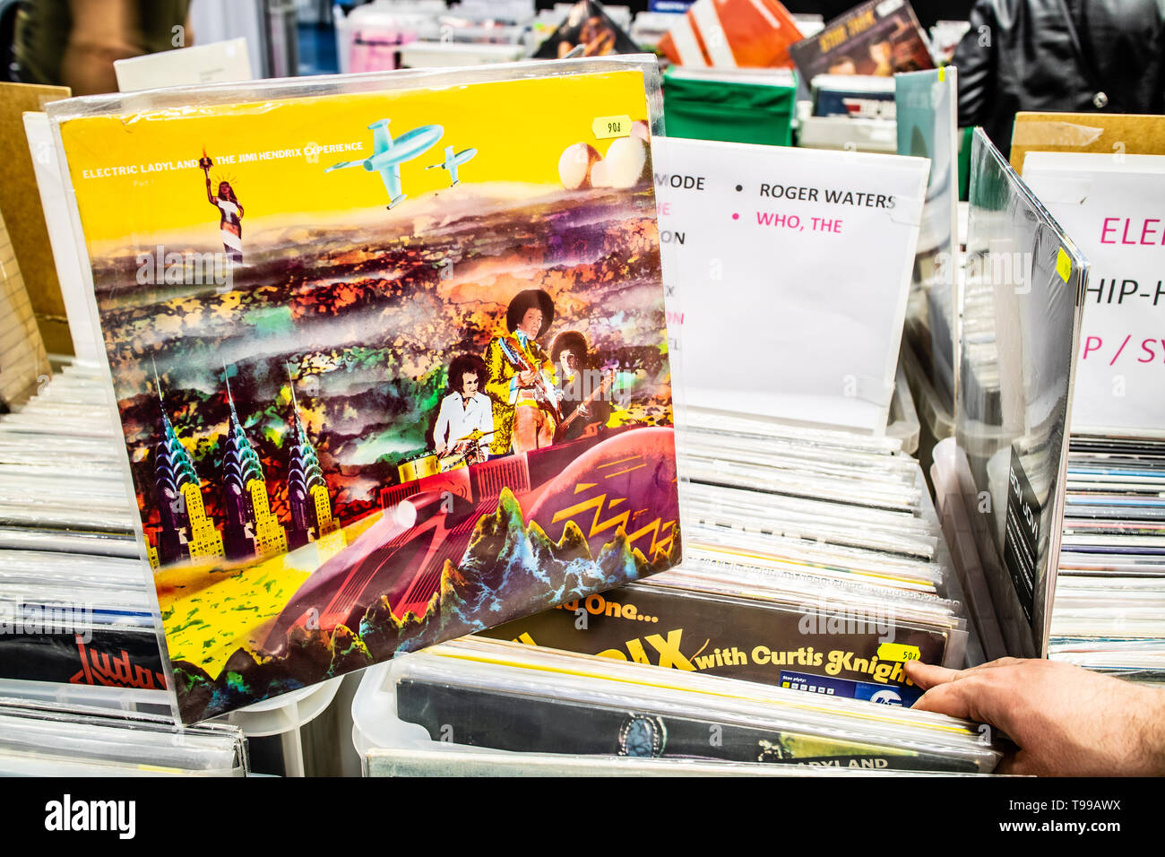 Corato, Polen, 11. Mai 2019: James Marshall "Jimi Hendrix" Vinyl Album auf Display für Verkauf, Vinyl, LP, Album, Pop Rock, Sammlung von Vinyl in zurück Stockfoto