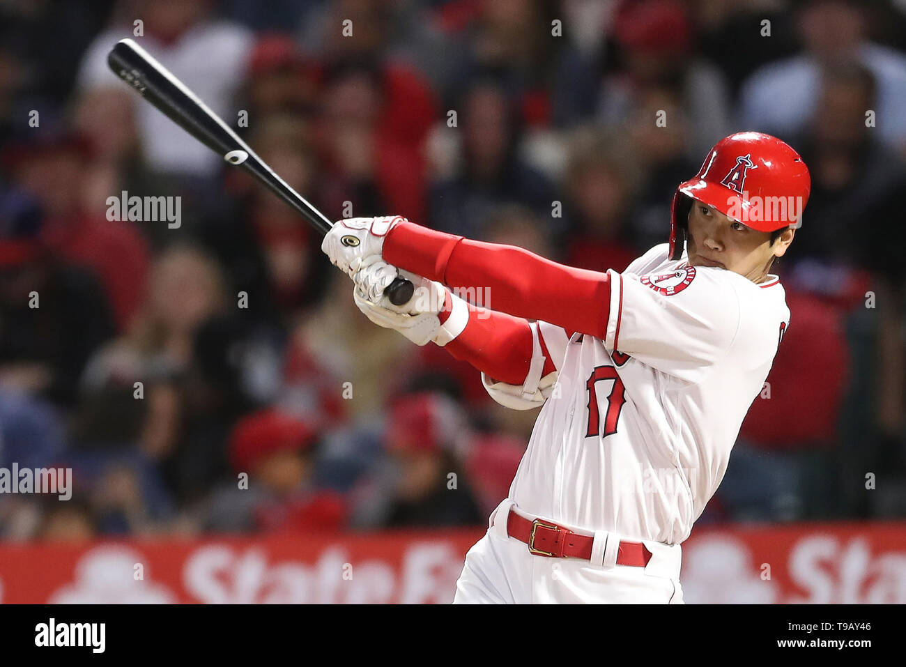 Los Angeles, USA. 17. Mai 2019. Los Angeles Engel Designated Hitter Shohei Ohtani (17) Augen liner während des Spiels zwischen den Kansas City Royals und der Präfektur Aichi im Angel Stadium in Anaheim, CA, (Foto von Peter Joneleit, Cal Sport Media) Credit: Cal Sport Media/Alamy Leben Nachrichten zu kurz Stockfoto