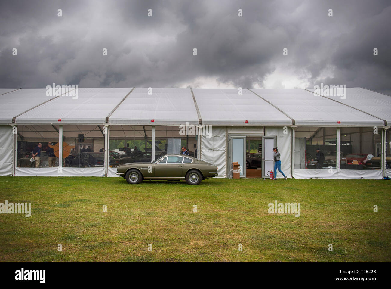 Die Wormsley Immobilien, Stokenchurch, UK. 18. Mai 2019. 20. Jahrestag Ausgabe von Bonhams jährliche Verkauf gewidmet und Aston Martin Lagonda findet am 19. Mai 2019. Credit: Malcolm Park/Alamy Leben Nachrichten. Stockfoto