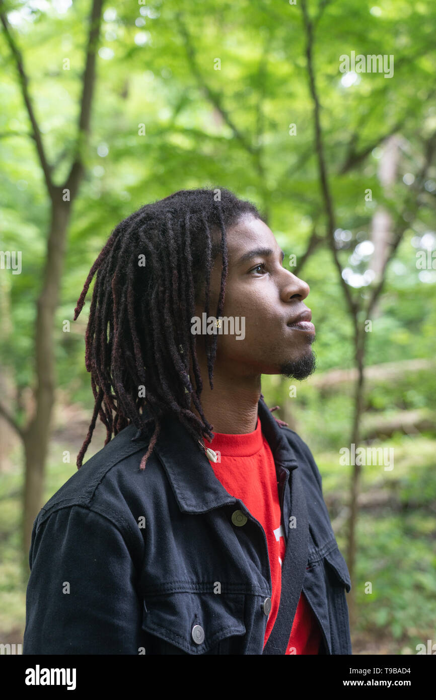 Afrikanische amerikanische Mann in Philadelphia, 19 Jahre alt Stockfoto