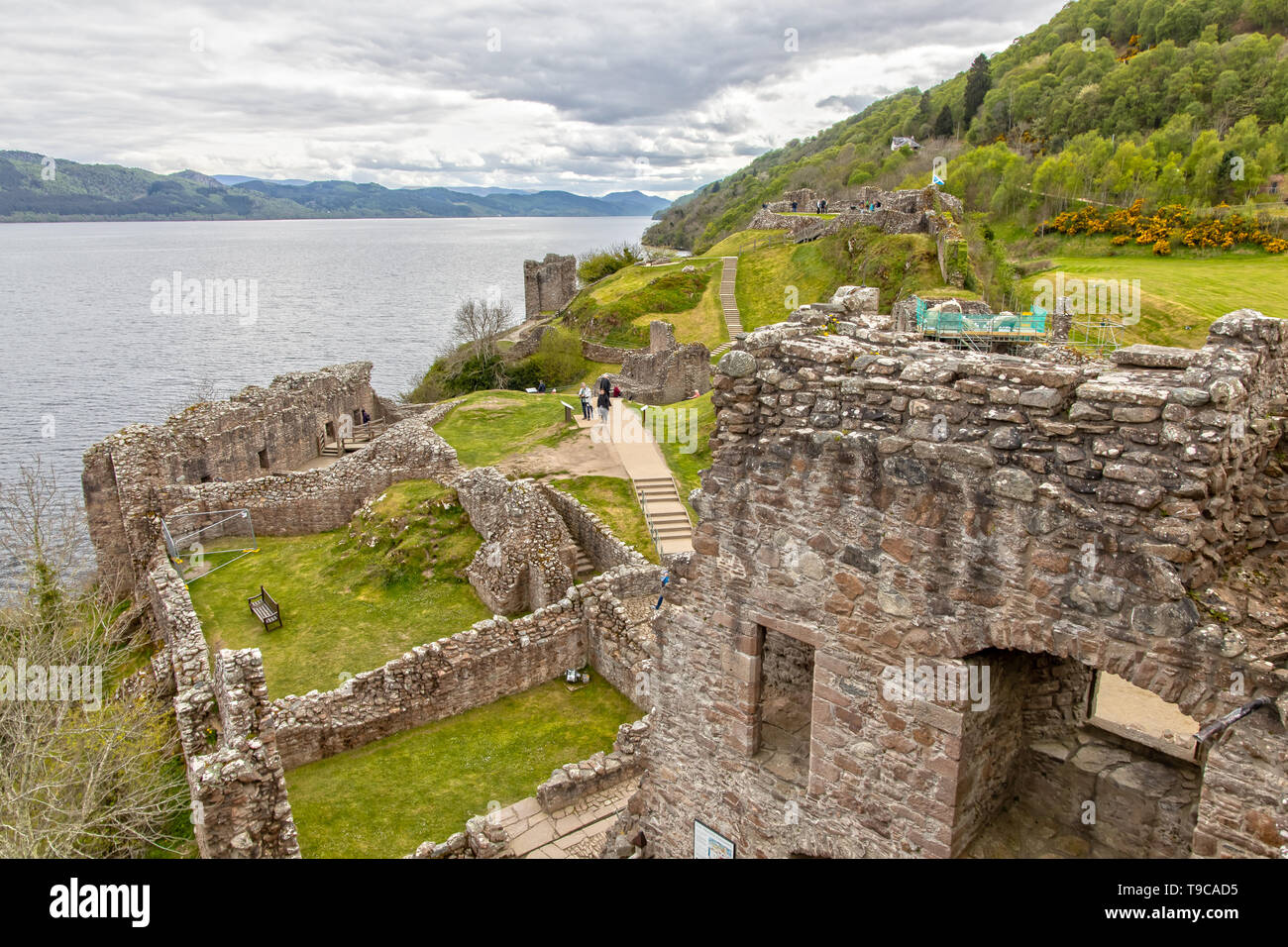 Urquhart Castle und Loch Ness in Schottland Stockfoto