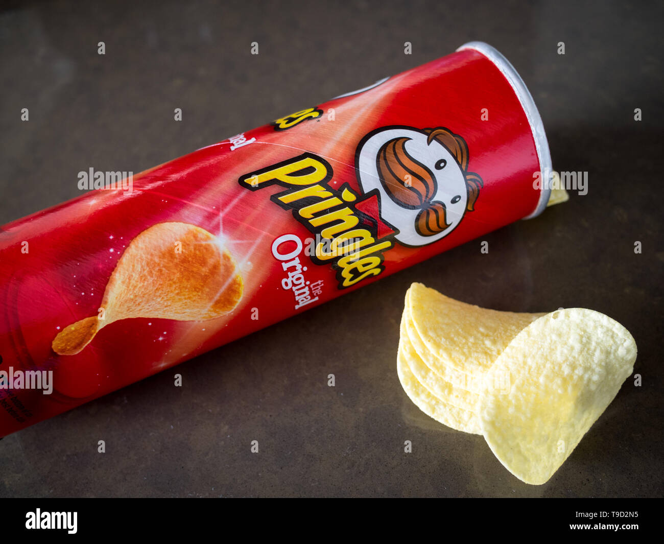 Eine ursprüngliche Aroma Pringles Chips. Stockfoto