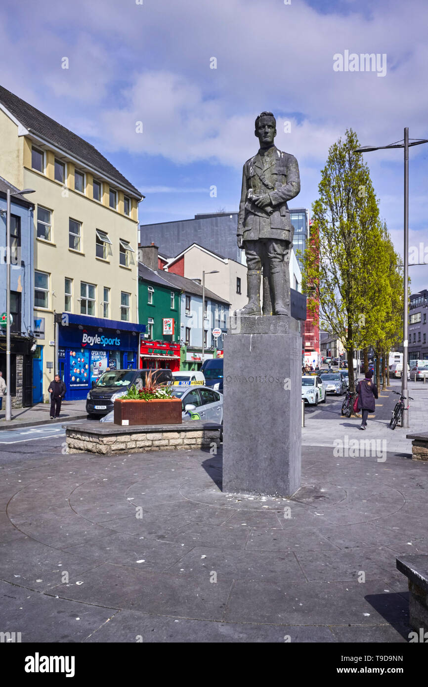 Statue in Galway an Liam Mellows, die in 1922, während die Post von Repulican Verteidigungsminister ausgeführt wurde. Stockfoto