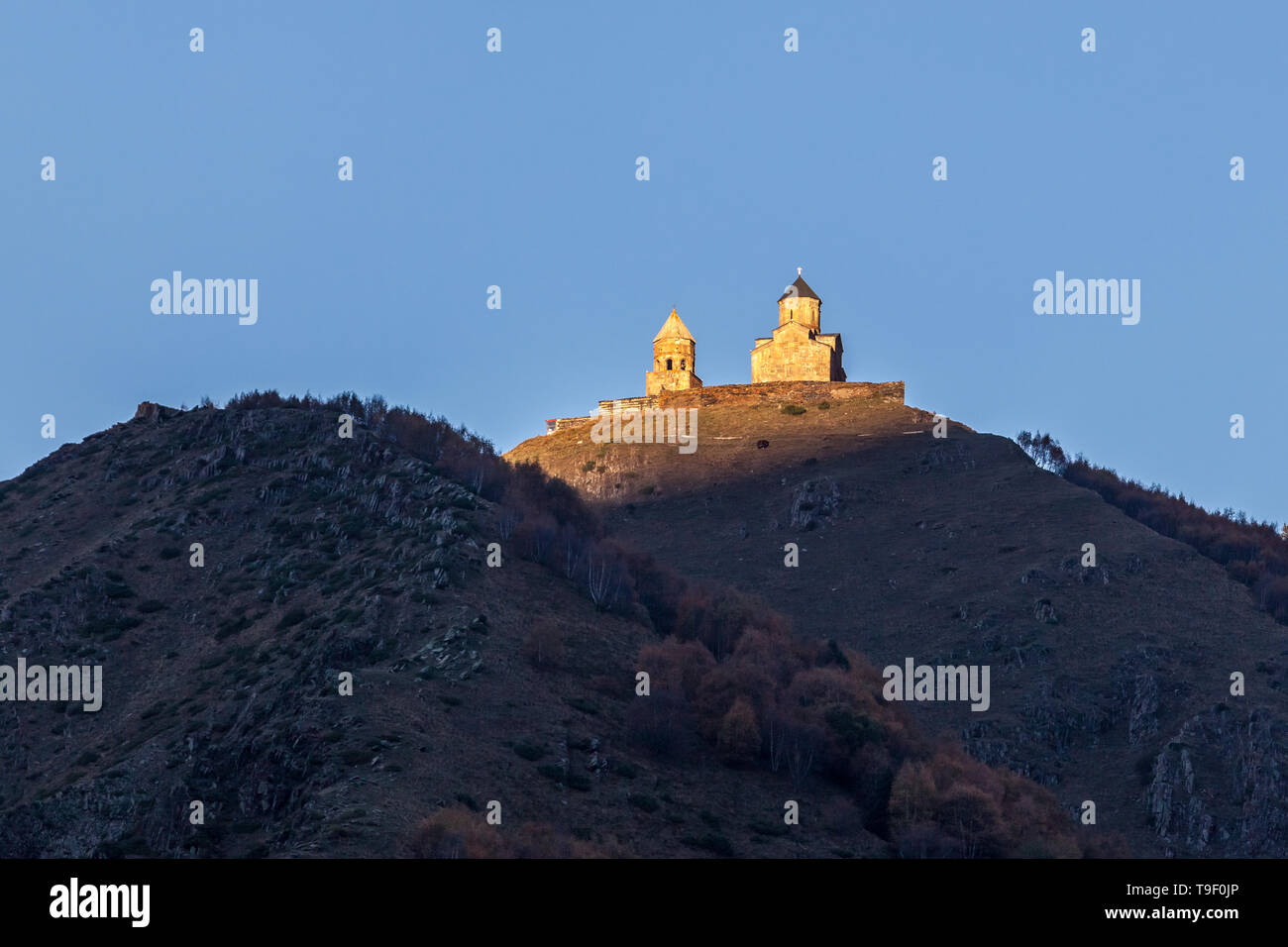 Gergeti Trinity Church in den Bergen des Kaukasus, Geogria. Religion Stockfoto