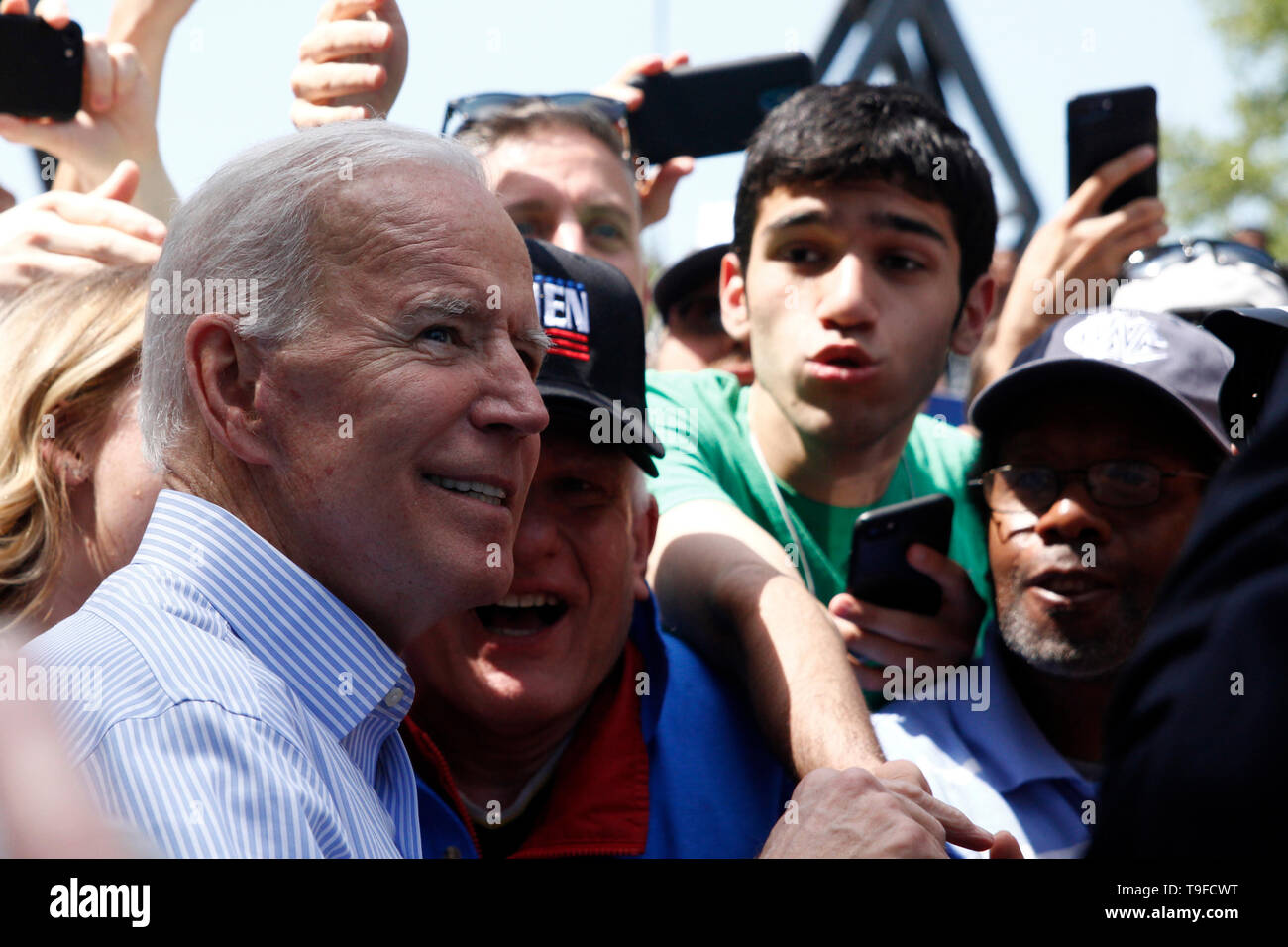 Philadelphia, PA, USA - Mai, 18, 2019: der ehemalige Vizepräsident Joe Biden startet seine Kampagne für die Vereinigten Staaten 2020 Präsidentschaftswahlen, an einer im Rallye am Benjamin Franklin Parkway in Philadelphia, Pennsylvania. Credit: OOgImages/Alamy leben Nachrichten Stockfoto