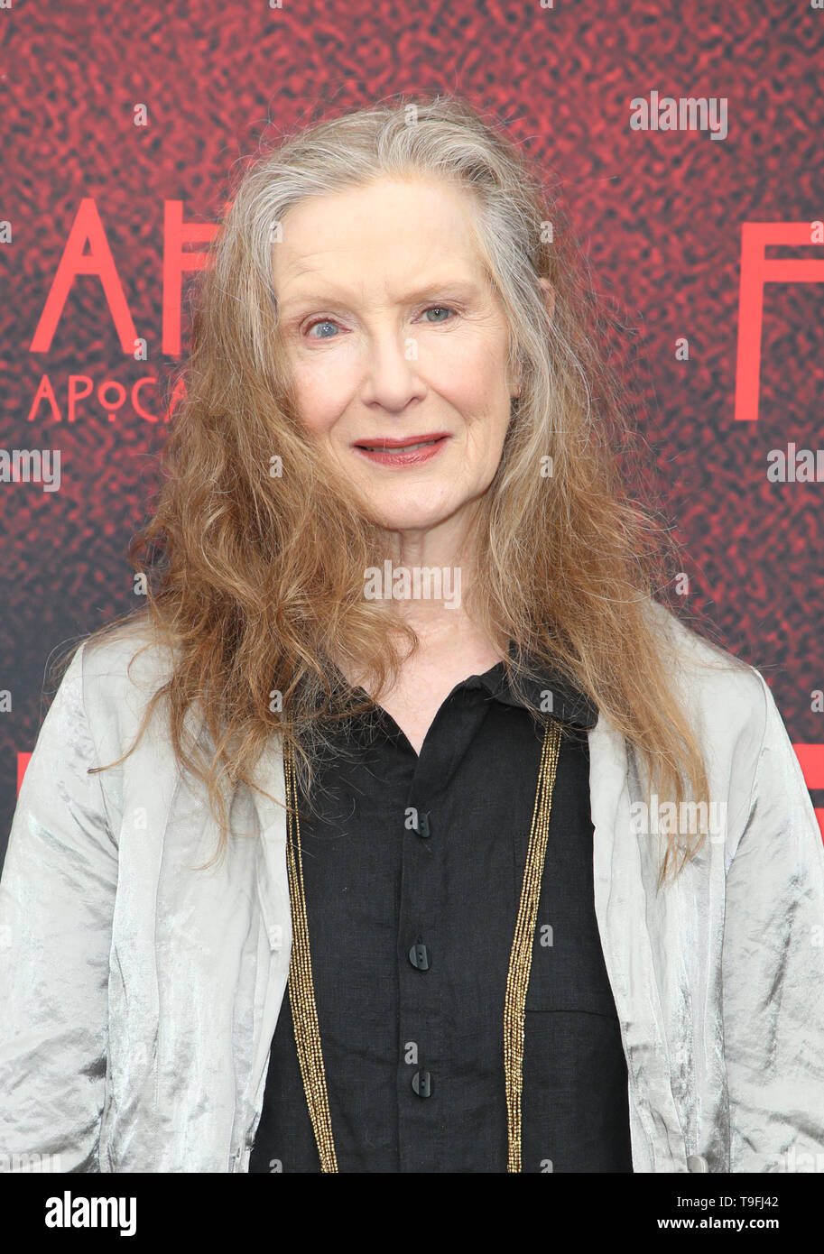 Frances Conroy Stockfotos Und Bilder Kaufen Alamy