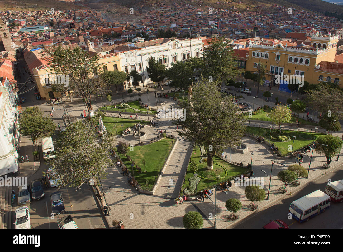 Die Plaza 10 de Noviembre aus der Kathedrale Basilica, Potosi, Bolivien gesehen Stockfoto