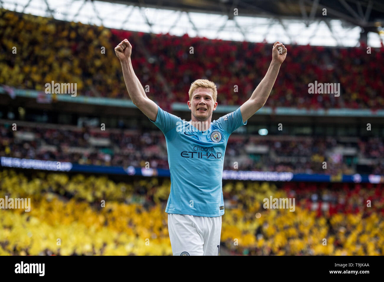 LONDON, ENGLAND - Mai 18: Kevin De Bruyne von Manchester City während der FA Cup Finale zwischen Manchester City und Watford im Wembley Stadium am 18. Mai 2019 in London, England feiern. (Foto von Sebastian Frej/MB Medien) Stockfoto