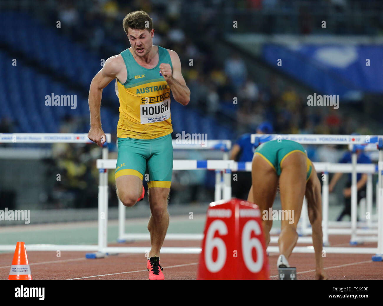 YOKOHAMA, Japan - 10. Mai: Nicholas Hough von Australien im Shuttle Hürden Relais gemischt Während der Tag 1 Der 2019 IAAF World Relais Meisterschaften an der Nissan Stadion am Samstag, den 11. Mai 2019 in Yokohama, Japan. (Foto von Roger Sedres für die Iaaf) Stockfoto