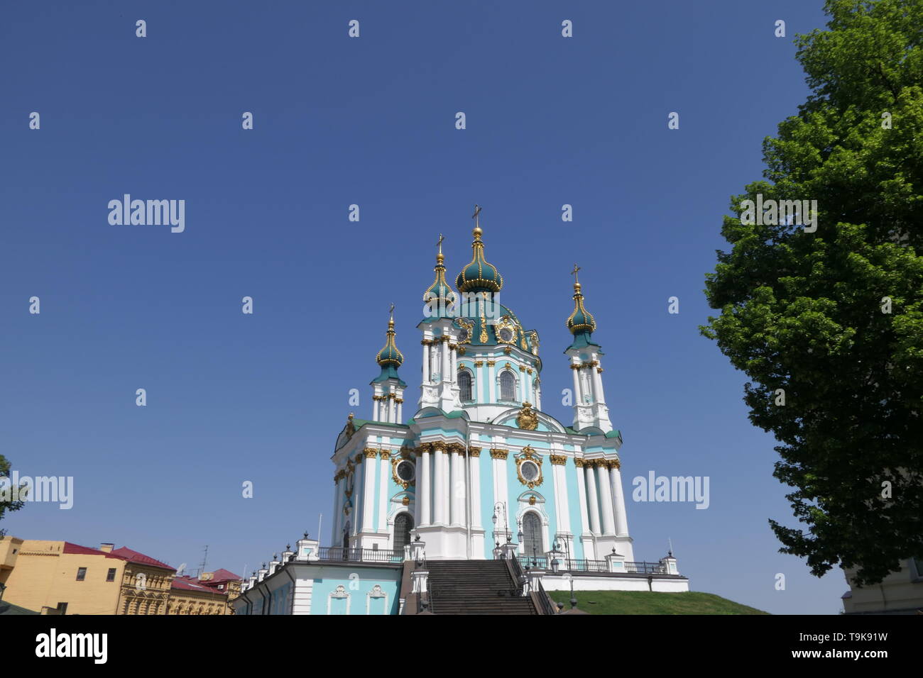 Blick auf die St. Andreas Kirche, Kiew, Ukraine Stockfoto
