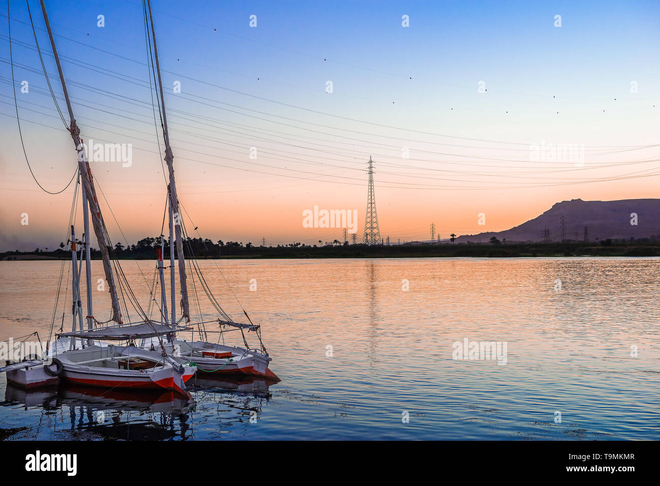 Günstig chartern Boote auf dem Nil Stockfoto