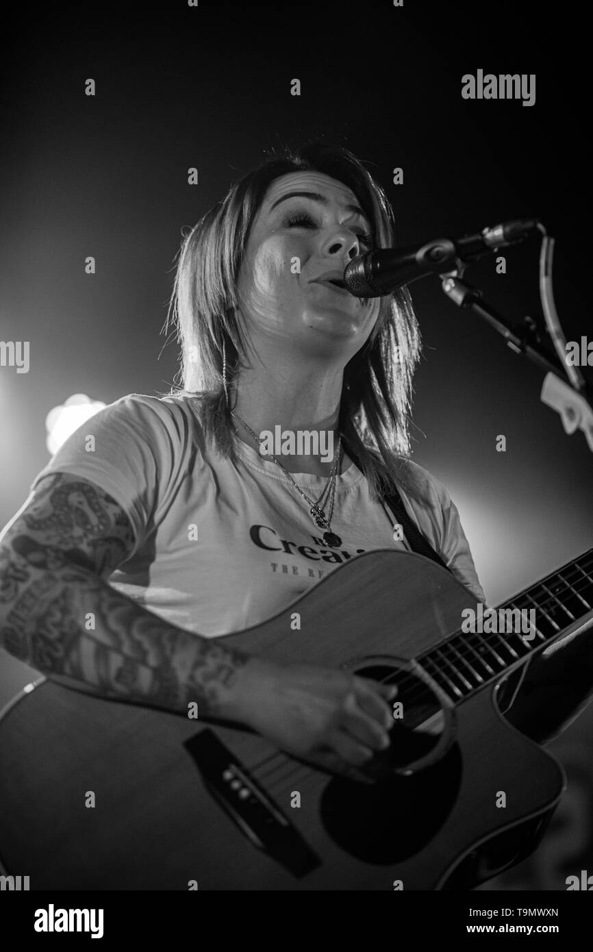 Lucy Spraggan bei Concord 2, Brighton Stockfoto