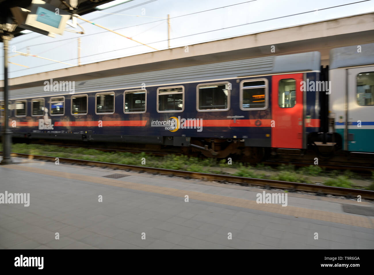 Intercity zug Fotos und Bildmaterial in hoher Auflösung Alamy