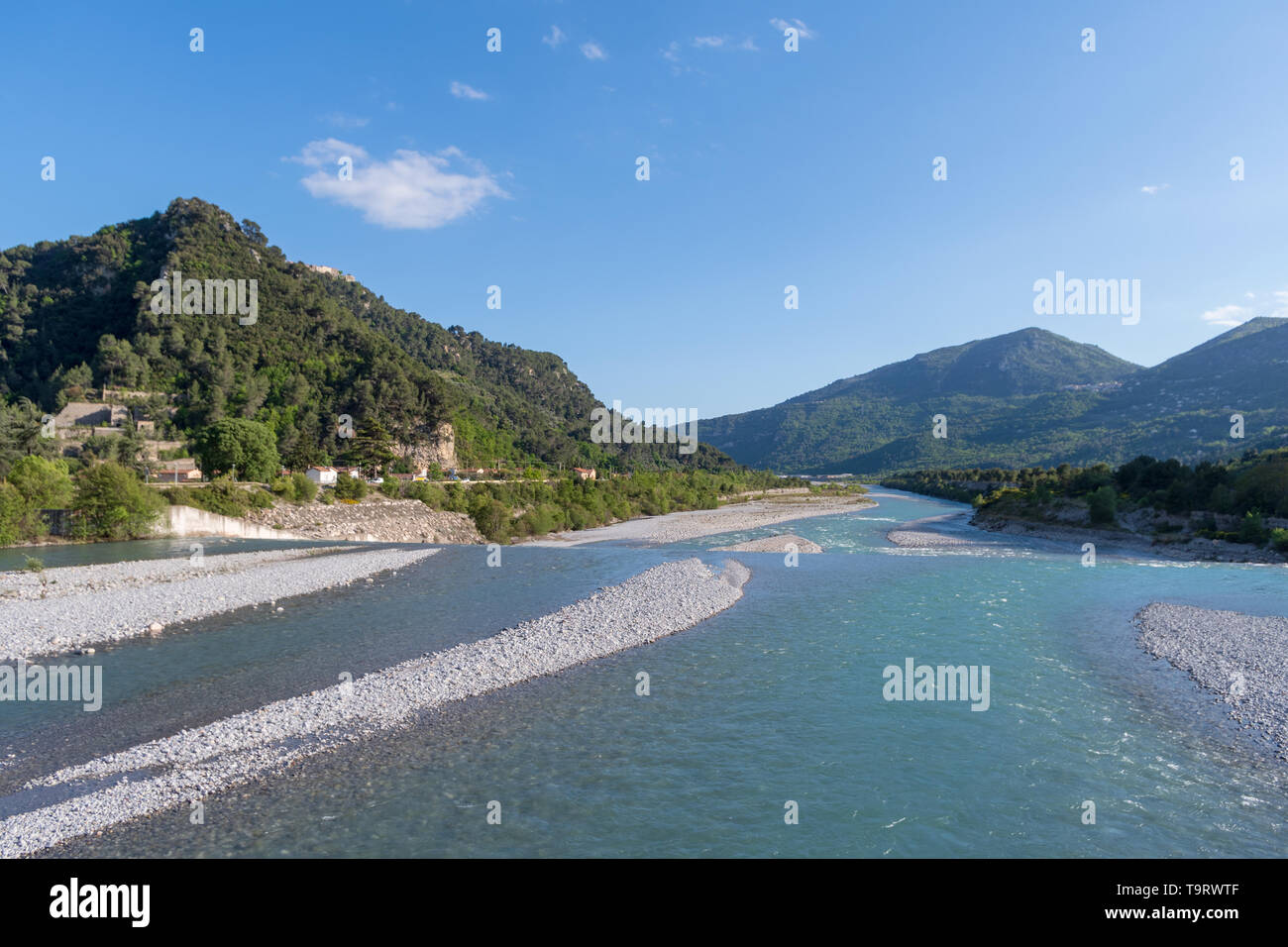 Var River in der Nähe von Saint Martin du Var, Alpes Maritimes, Südfrankreich Stockfoto