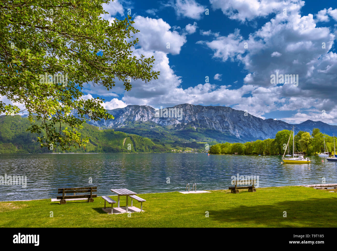 Lunar See mit oberen borer Region in der Salzkammer Eigentum, Salzburger Land, Österreich, Europa, Oberburgau bei Mondsee im Salzkammergut, Salzburge Stockfoto