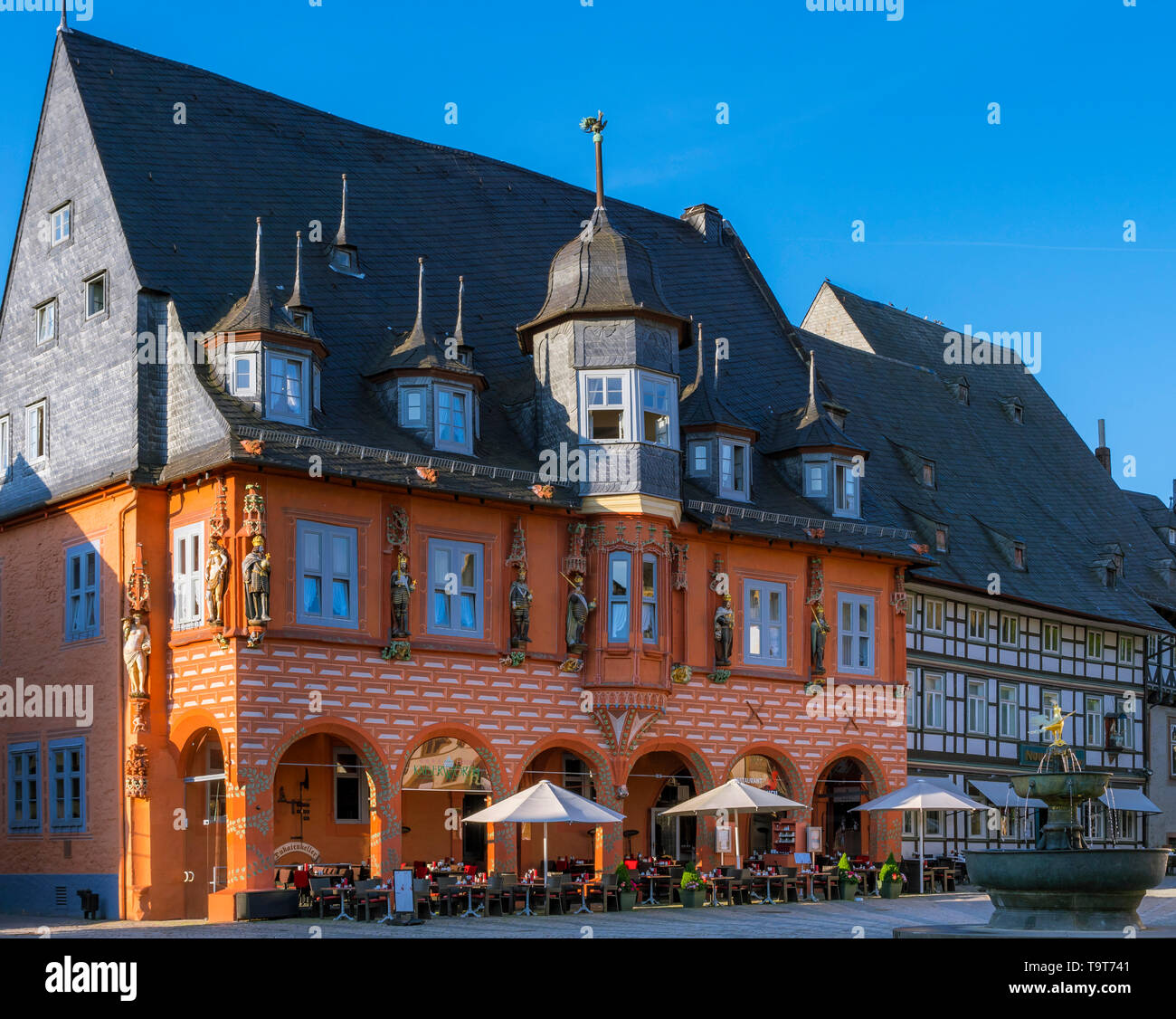 UNESCO-Weltkulturerbe Kaiserworth (Zunfthaus der Draper) auf dem Marktplatz in Goslar Niedersachsen Deutschland, Europa, UNESCO-Welterbestätte K Stockfoto