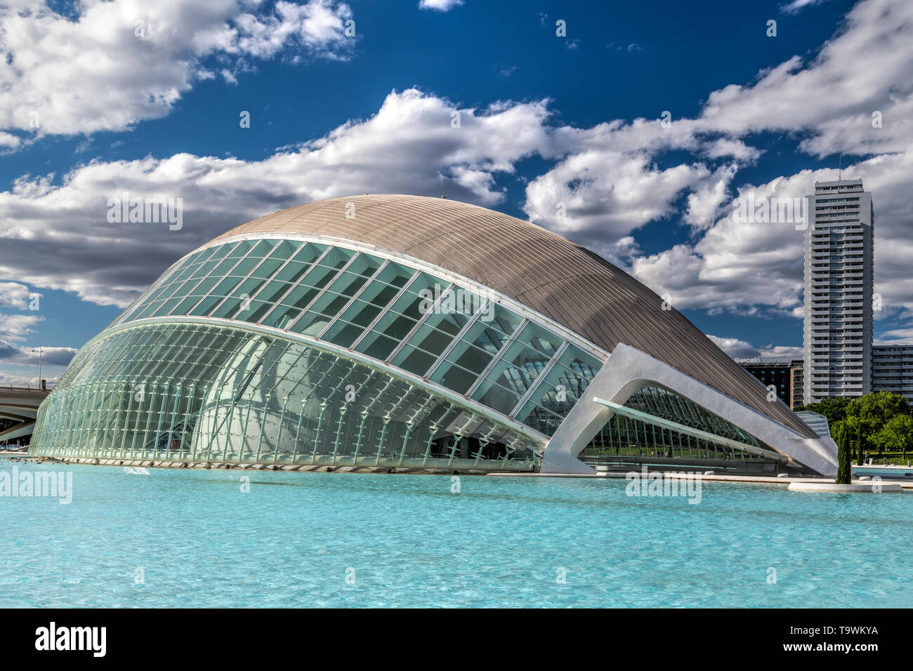 L'Hemisferic Planetarium, die Stadt der Künste und Wissenschaften oder Ciudad de las Artes y las Ciencias, Valencia, Comunidad Valenciana, Spanien Stockfoto