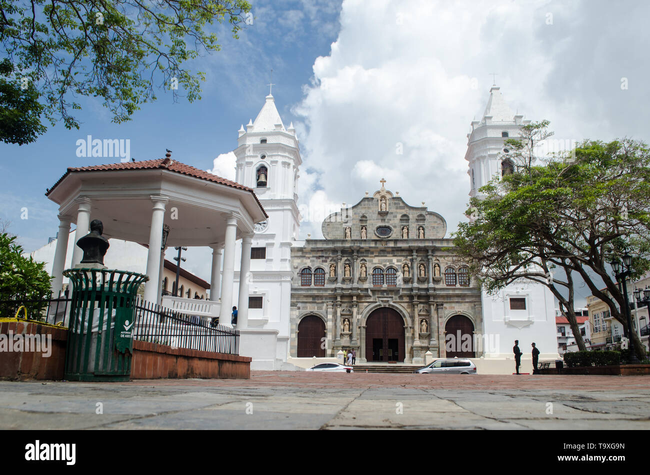 Plaza de la Independencia, Plaza Mayor und den Plaza Catedral in der Casco Viejo in Panama City. Stockfoto