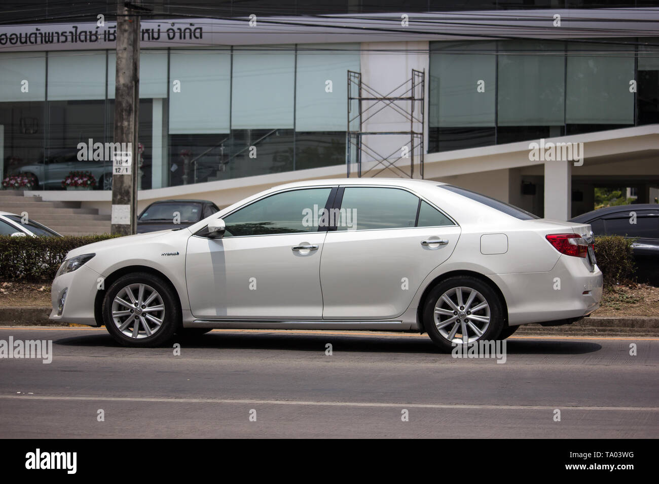 Chiangmai, Thailand - 30 April 2019: Mit dem eigenen Auto Toyota Camry. Auf der straße Nr. 1001 8 km von Chiangmai. Stockfoto