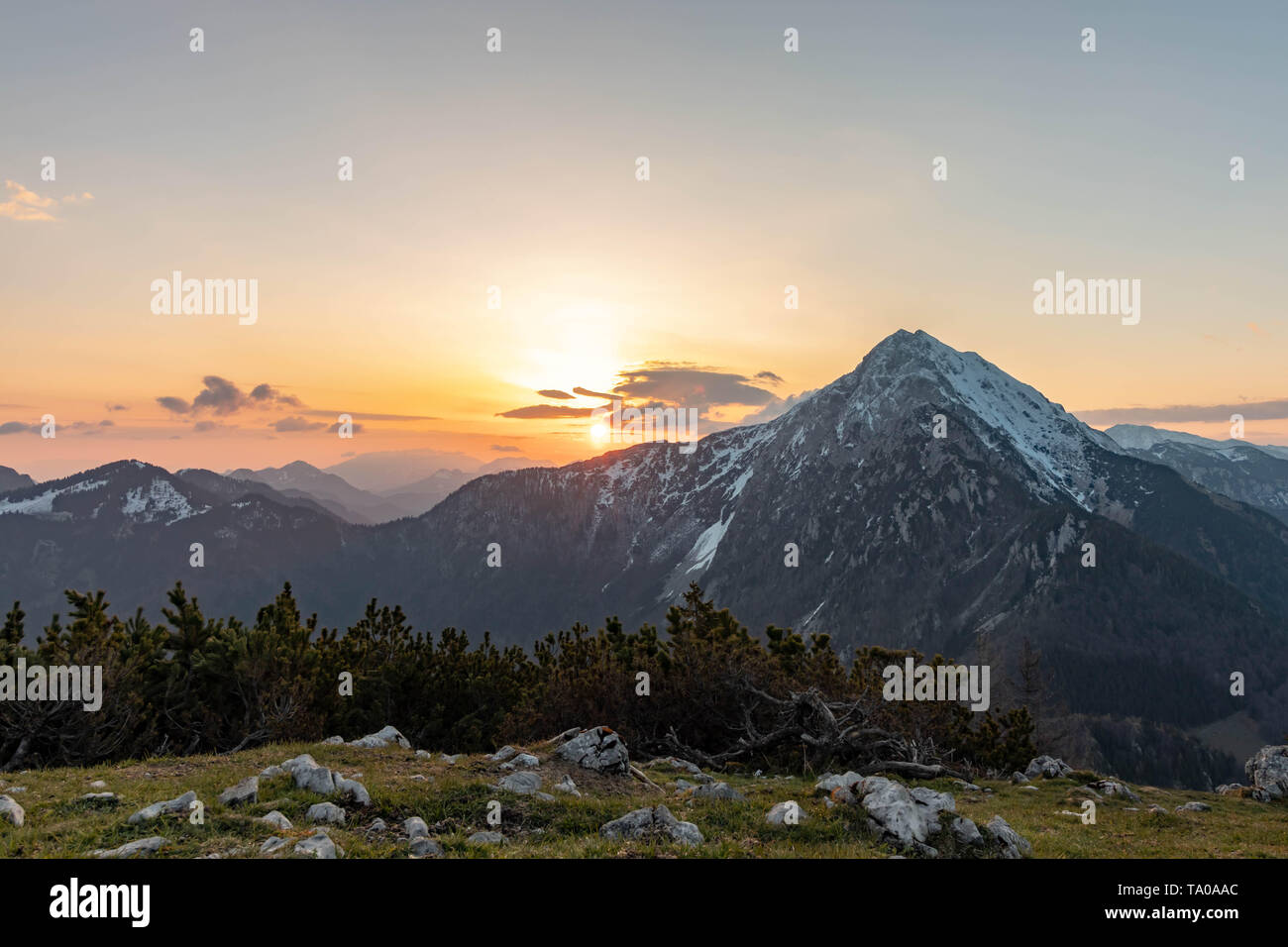 Sonnenaufgang in Kamnik Savinja-alpen Stockfoto