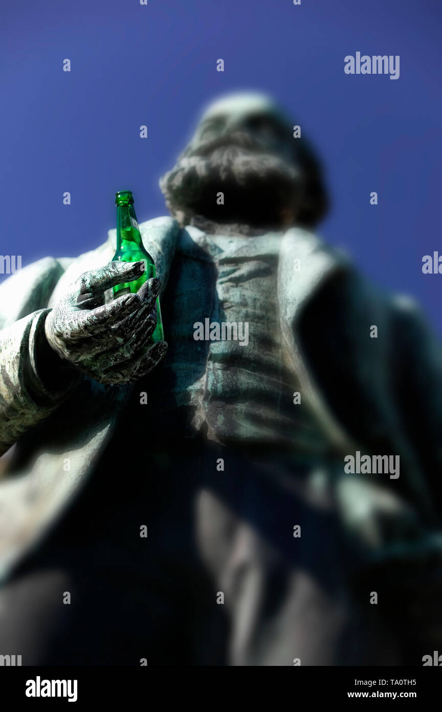 Das Denkmal von Friedrich August Kekule von Stradonitz, Bonn, Deutschland, Europa Stockfoto