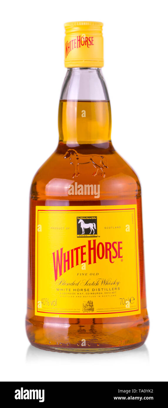 CHISINAU, REPUBLIK MOLDAU - 23. August 2017: White Horse Scotch Whisky ist ein Blended Scotch Whisky aus Edinburgh, erstmals von James Logan Mackie 1861 hergestellt Stockfoto