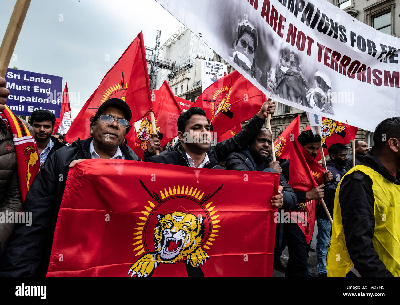 Am zehnten Jahrestag, Tamilen versammeln sich in London den Völkermord von 2009, als die tamilischen Menschen waren an den Händen des srilankischen Militärs massakriert zu erinnern. Über 140.000 tamilischen Menschen wurden vermisst. Stockfoto