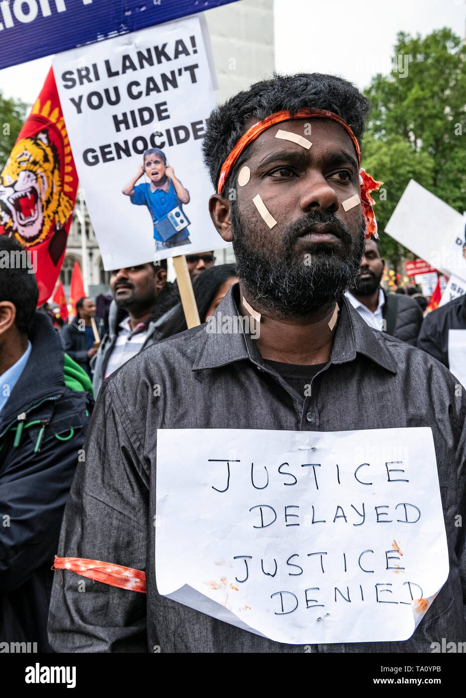 Am zehnten Jahrestag, Tamilen versammeln sich in London den Völkermord von 2009, als die tamilischen Menschen waren an den Händen des srilankischen Militärs massakriert zu erinnern. Über 140.000 tamilischen Menschen wurden vermisst. Stockfoto