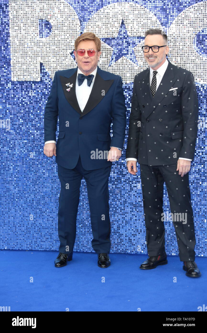 LONDON - 20. MAI 2019: Sir Elton John und David versorgen besucht die Rocketman Film Premiere Stockfoto
