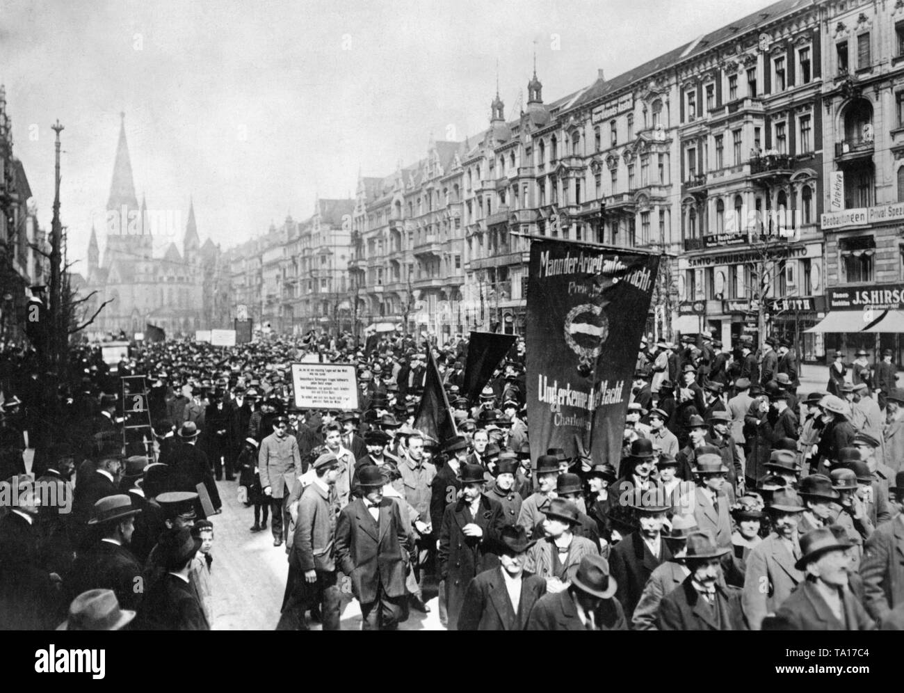 Mai demos Fotos und Bildmaterial in hoher Auflösung Alamy