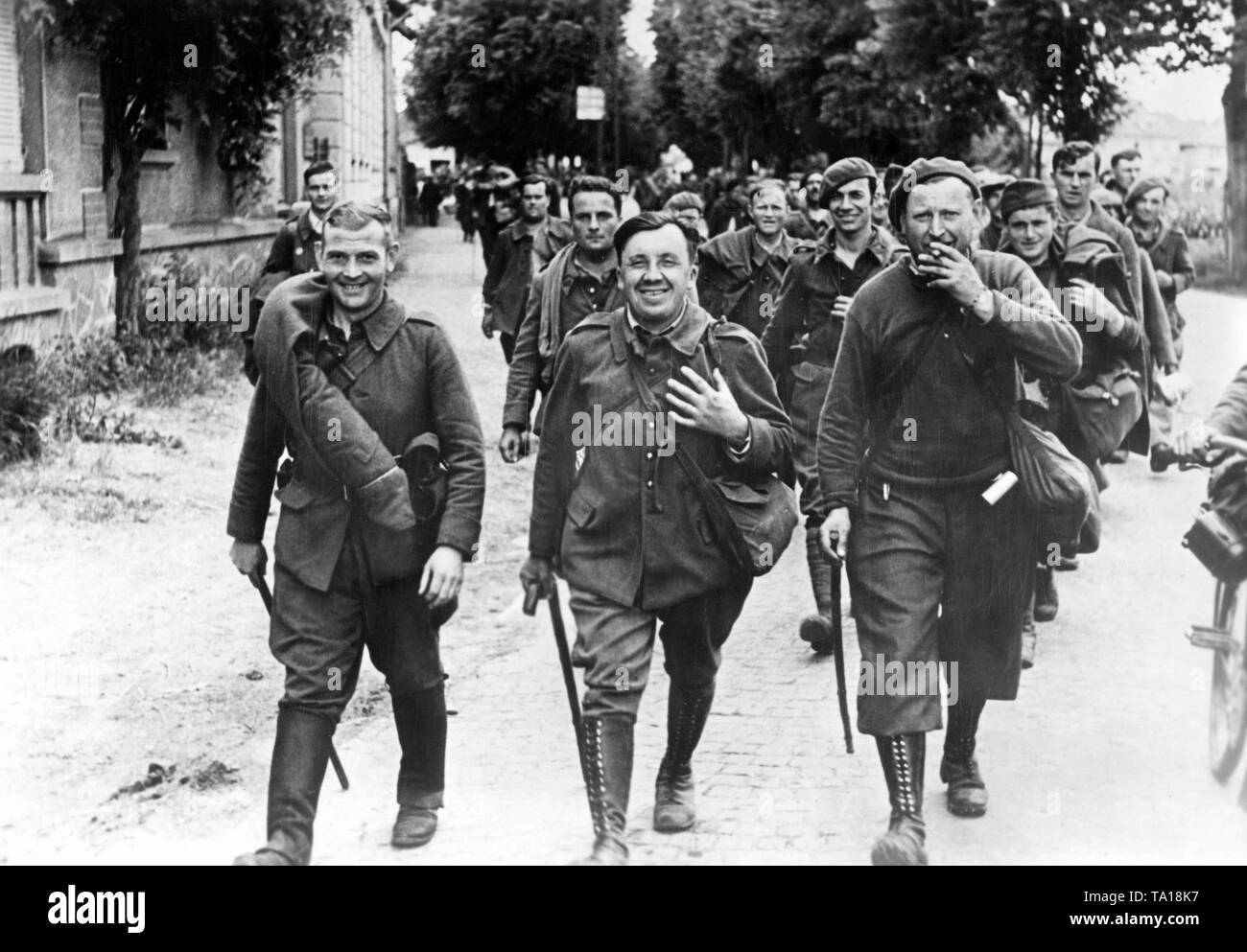 Elsässer, die in der Französischen Armee gedient und fiel in Gefangenschaft sind die Kämpfe enden nach Hause geschickt. Foto: v.d. Becke Stockfoto