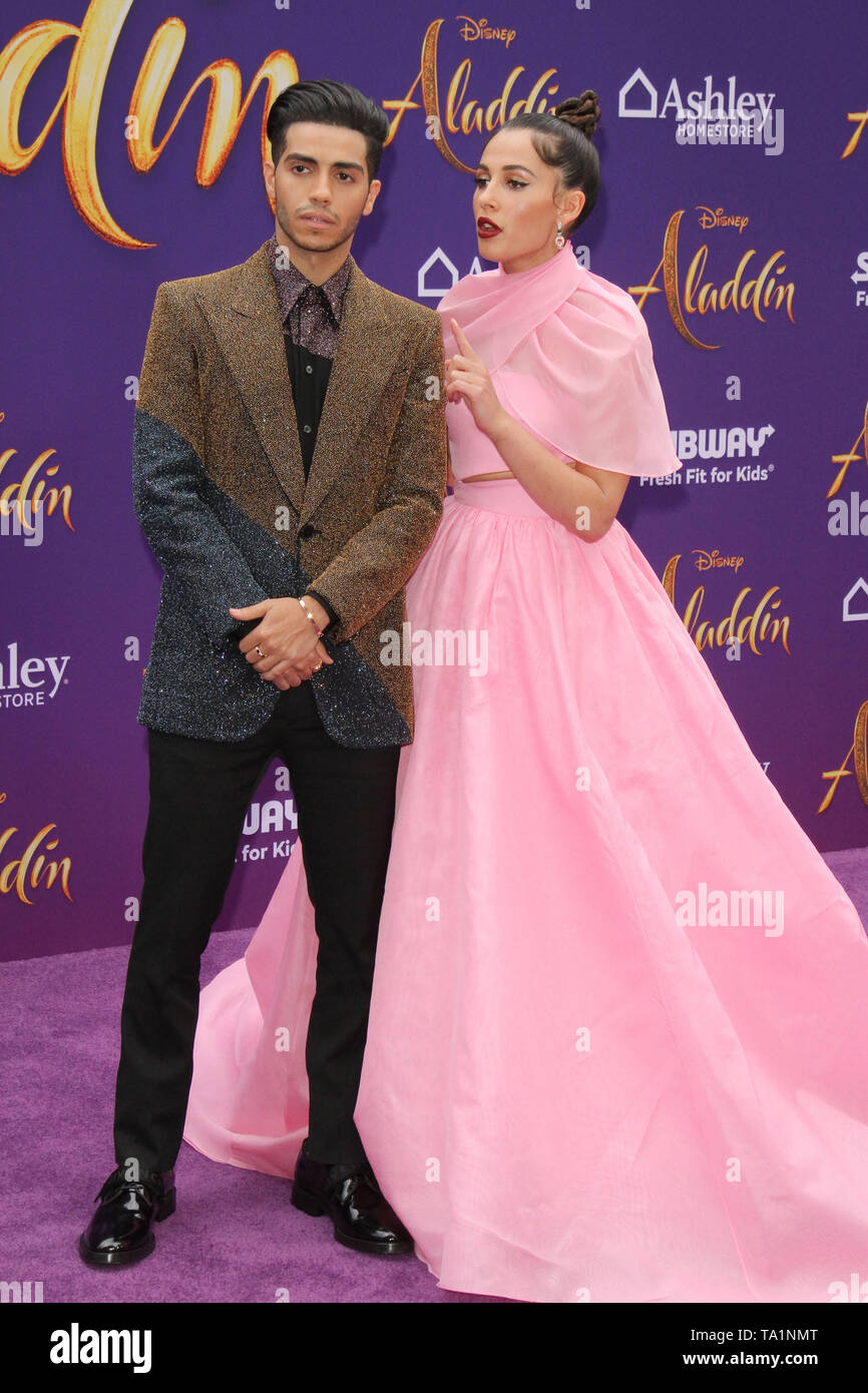 Los Angeles, USA. 21 Mai, 2019. Mena Massoud, Naomi Scott bei der Weltpremiere von Disneys "Aladdin" am El Capitan Theatre, Hollywood, CA, 21. Mai 2019 statt. Foto: Joseph Martinez/PictureLux Credit: PictureLux/Hollywood Archiv/Alamy leben Nachrichten Stockfoto