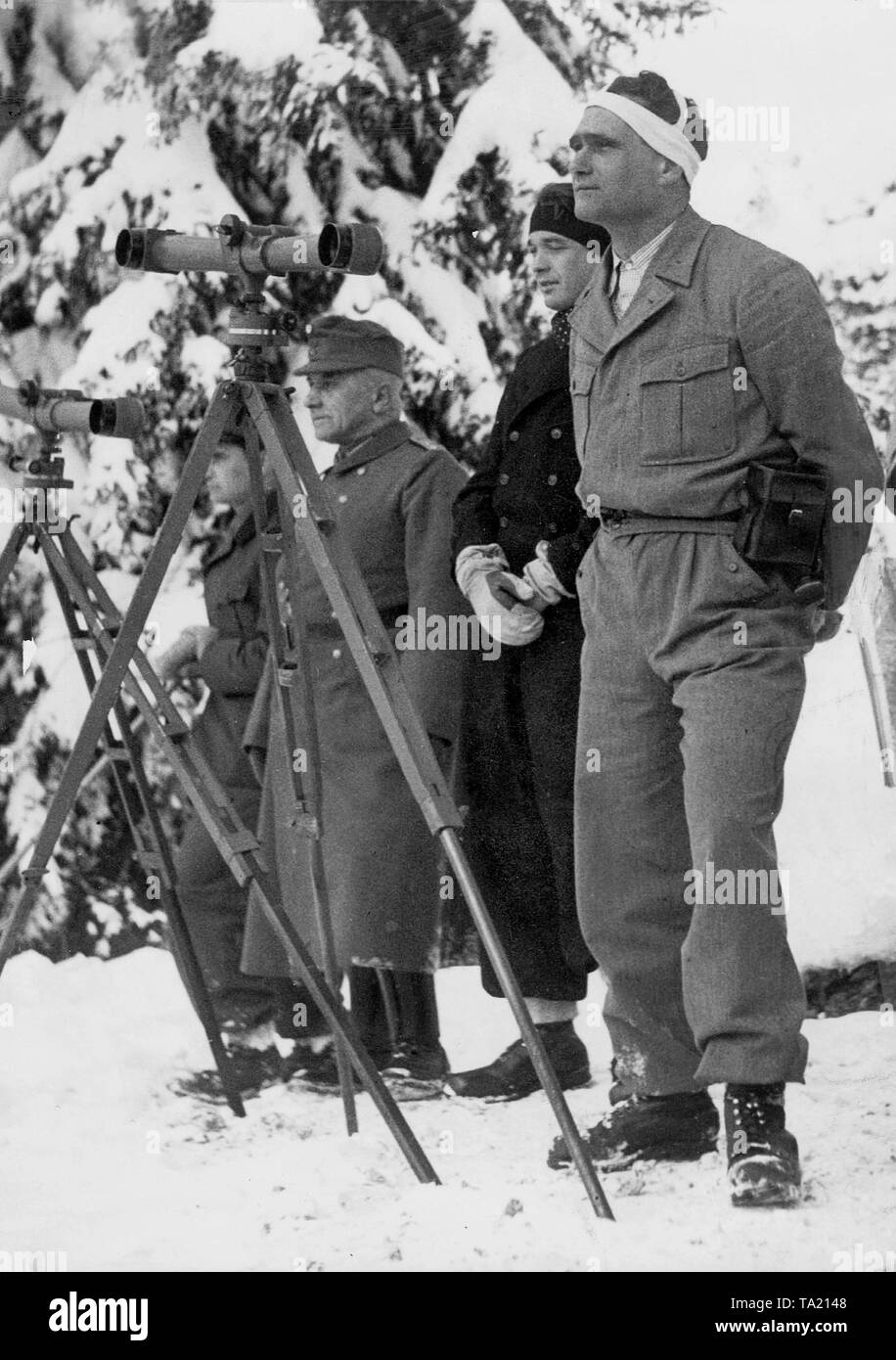 Rudolf Hess als Zuschauer an der XI. Olympischen Spiele in Garmisch-Partenkirchen. Stockfoto