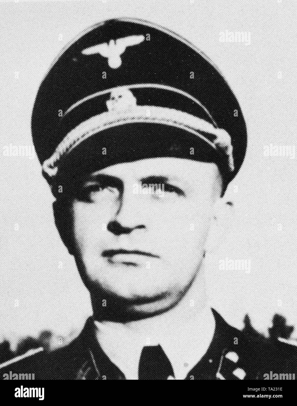 Heinz Linge, SS-Sturmbannfuehrer und seit 1935 Chief valet von Adolf Hitler. Stockfoto